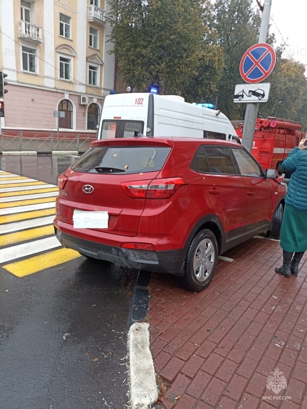 Пожарно - спасательные подразделения ГПС МЧС России приняли участие в ликвидации последствий ДТП в Советском районе г.о. Брянск