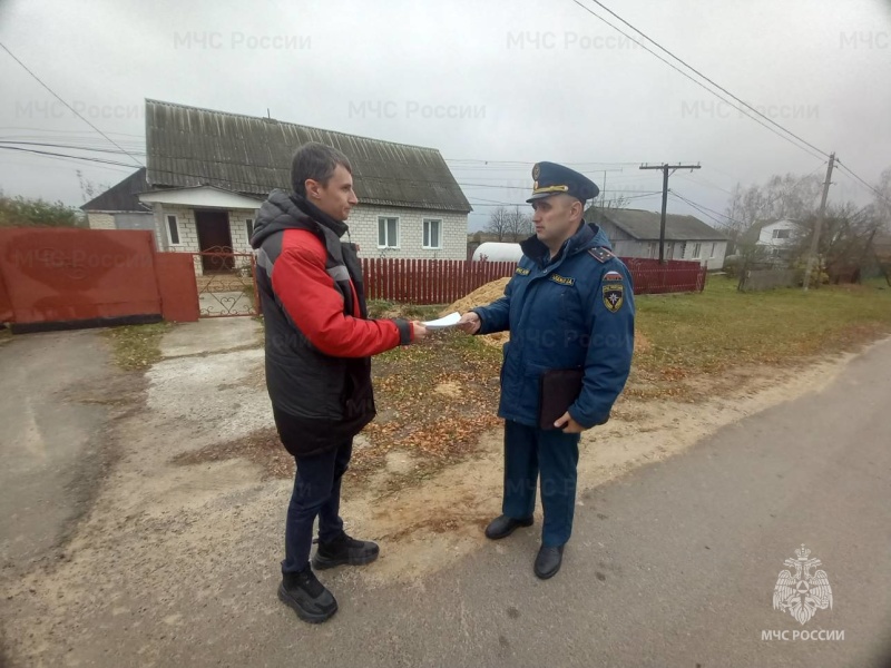 Безопасное детство: сотрудники ОНДПР по Клинцовскому и Рогнединскому району напомнили о правилах пожарной безопасности