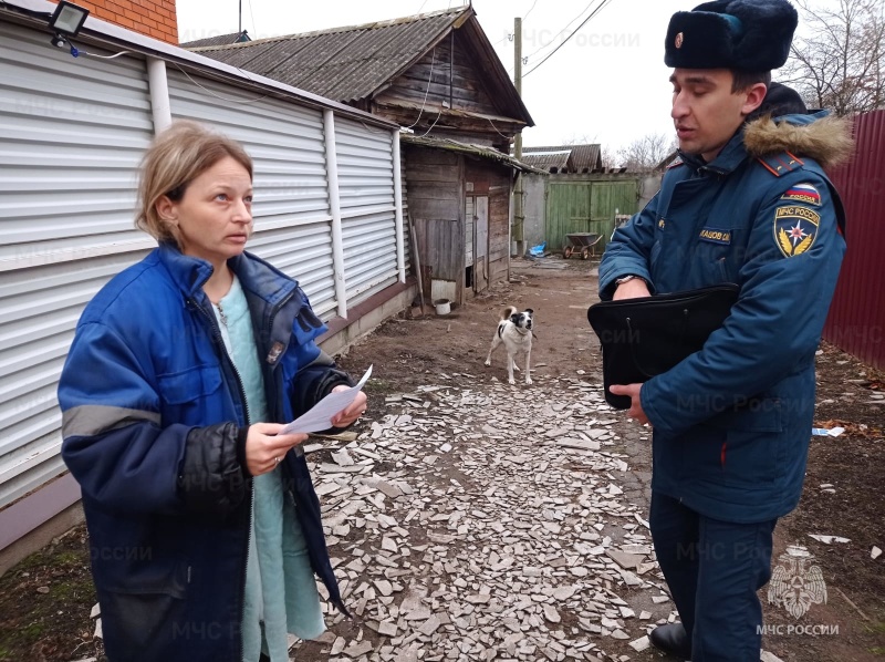 Сотрудники ОНДПР рассказали Новозыбковским жителям о правилах пожарной безопасности